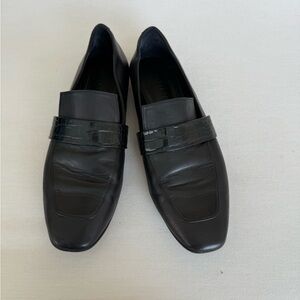 Freda SALVADORE BLACK LEATHER  WOMEN'S LOAFER  Flats Slip On SHOES  Sz 9